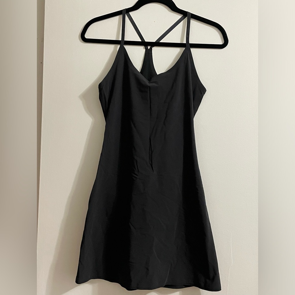 Outdoor voices 2019 sport exercise dress size small black with shorts